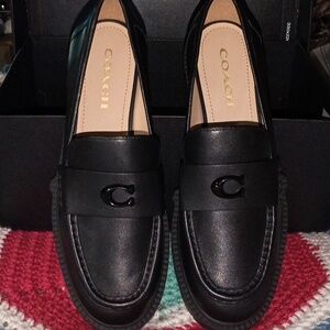 (( NEW )) COACH LEAH LOAFER - Black -
